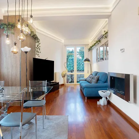 Apartment 3 *
