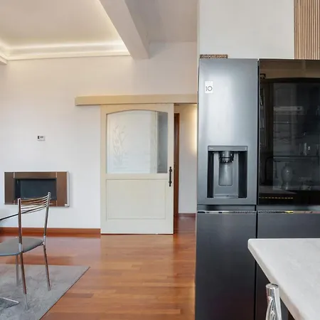 3 Apartment *